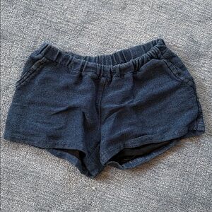 Hatch Maternity Shorts Pull On Elastic Waist Pockets 2 Made in New York USA